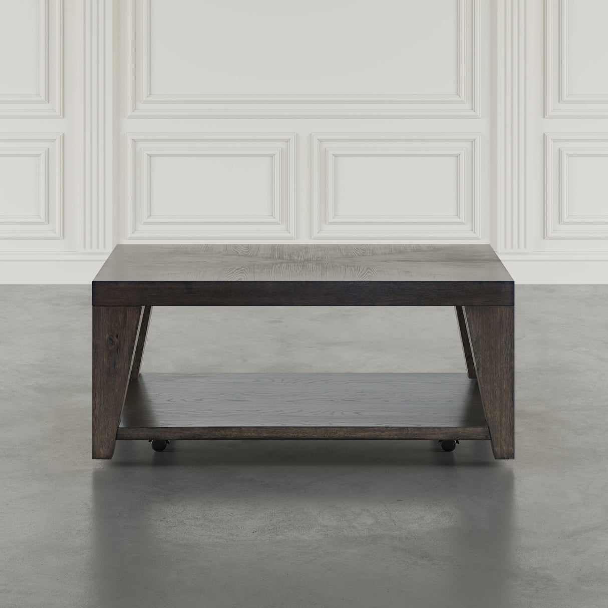 Laurel Cr. Leg CT w/Casters Nat