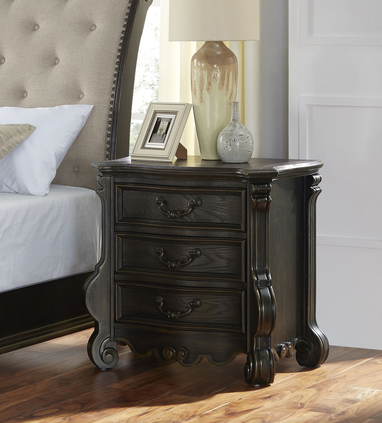 Rhapsody - 5 Piece Queen Bedroom Set - Dark Brown