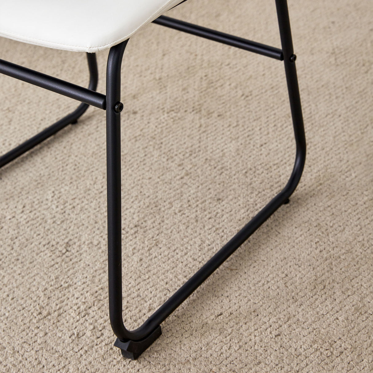 Classic Stylish Chairs Suitable For Modern Minimalist And Industrial Style Environments