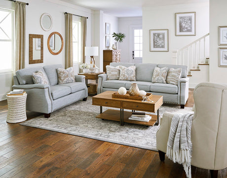 Salem - Loveseat With Nails