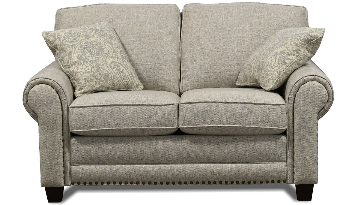 Silas - Loveseat With Nails