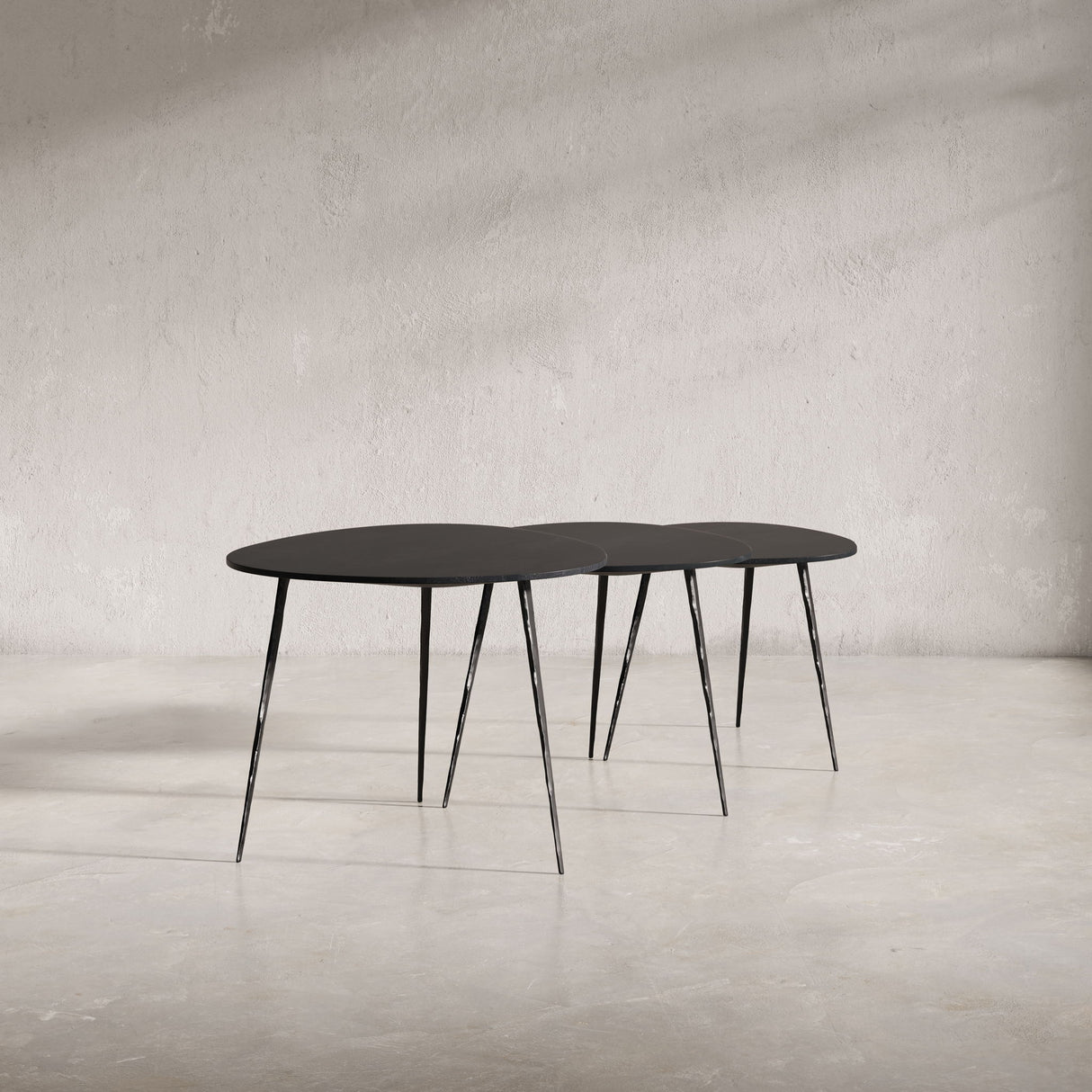 Global Archive - Reeves Nesting Tables