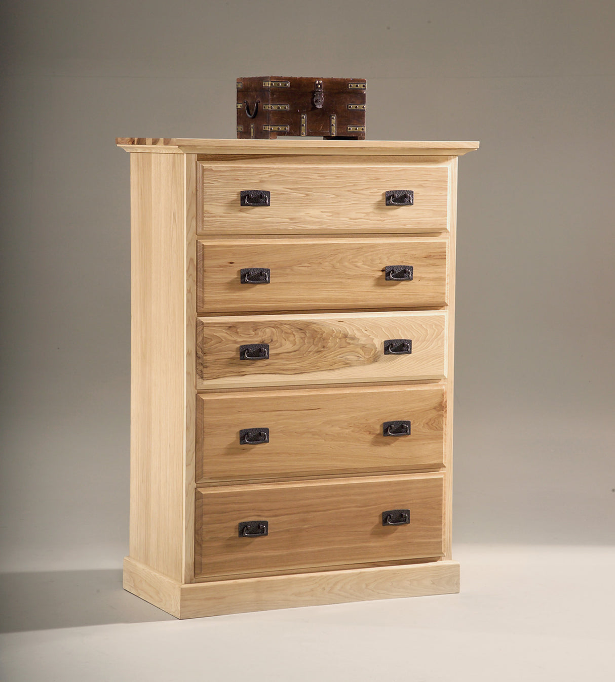 Amish Highlands 5-Drawer Chest