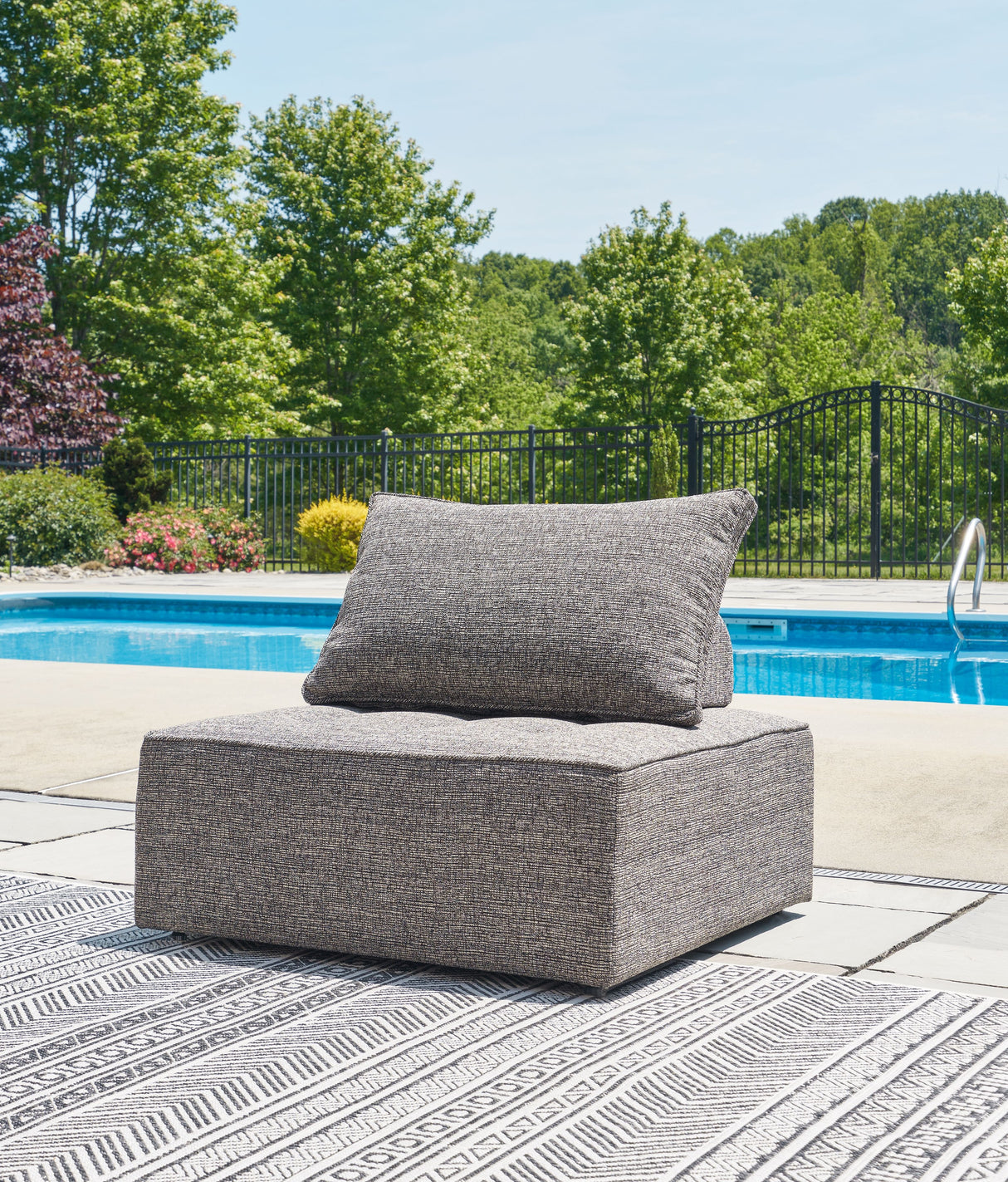 Bree Zee - Outdoor Sectional