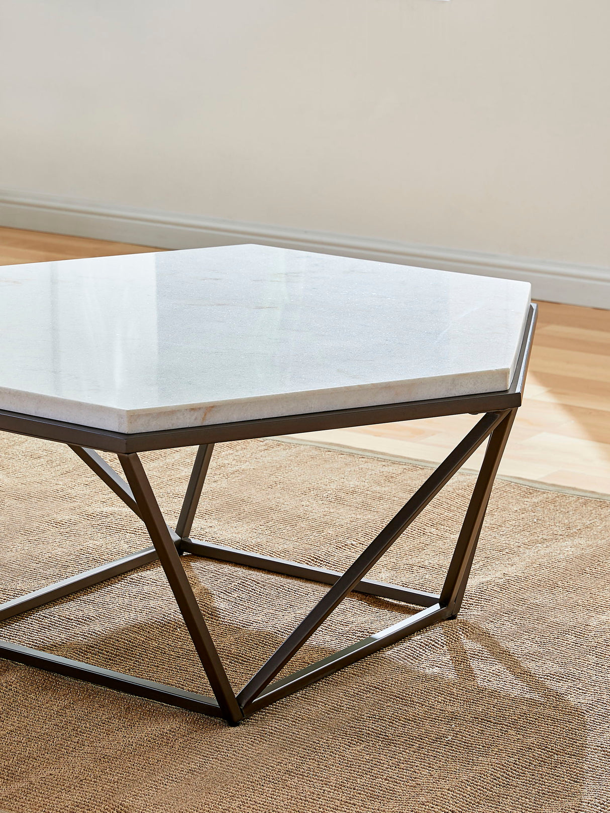Corvus - Table