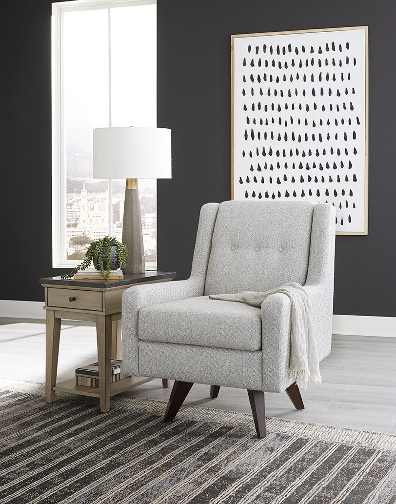 Ezra - Chair