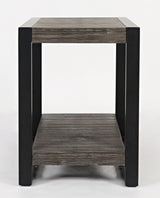 Pinnacle - Table