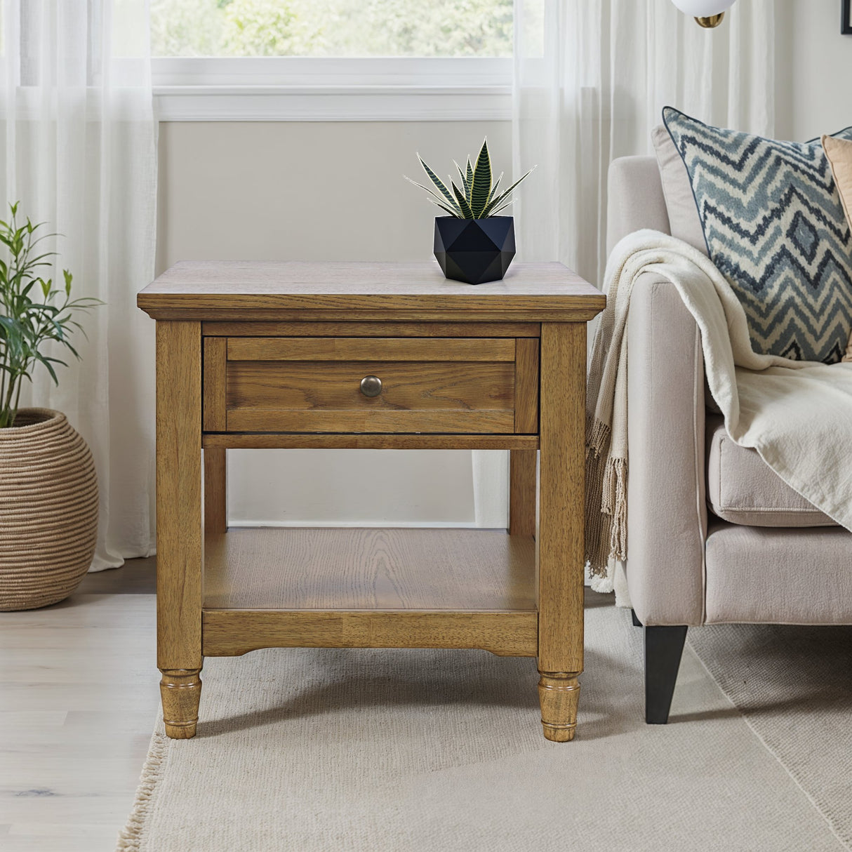 Brentwood End Table