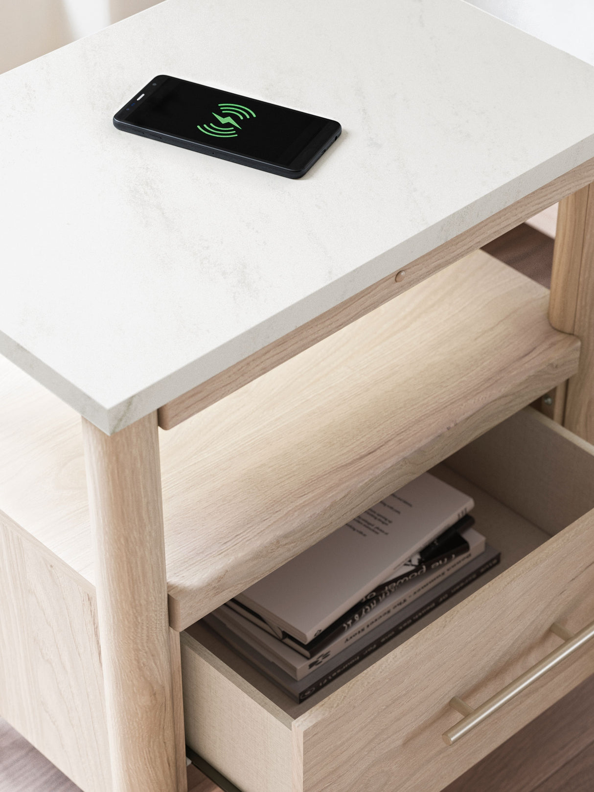 Cadmori - One Drawer Night Stand