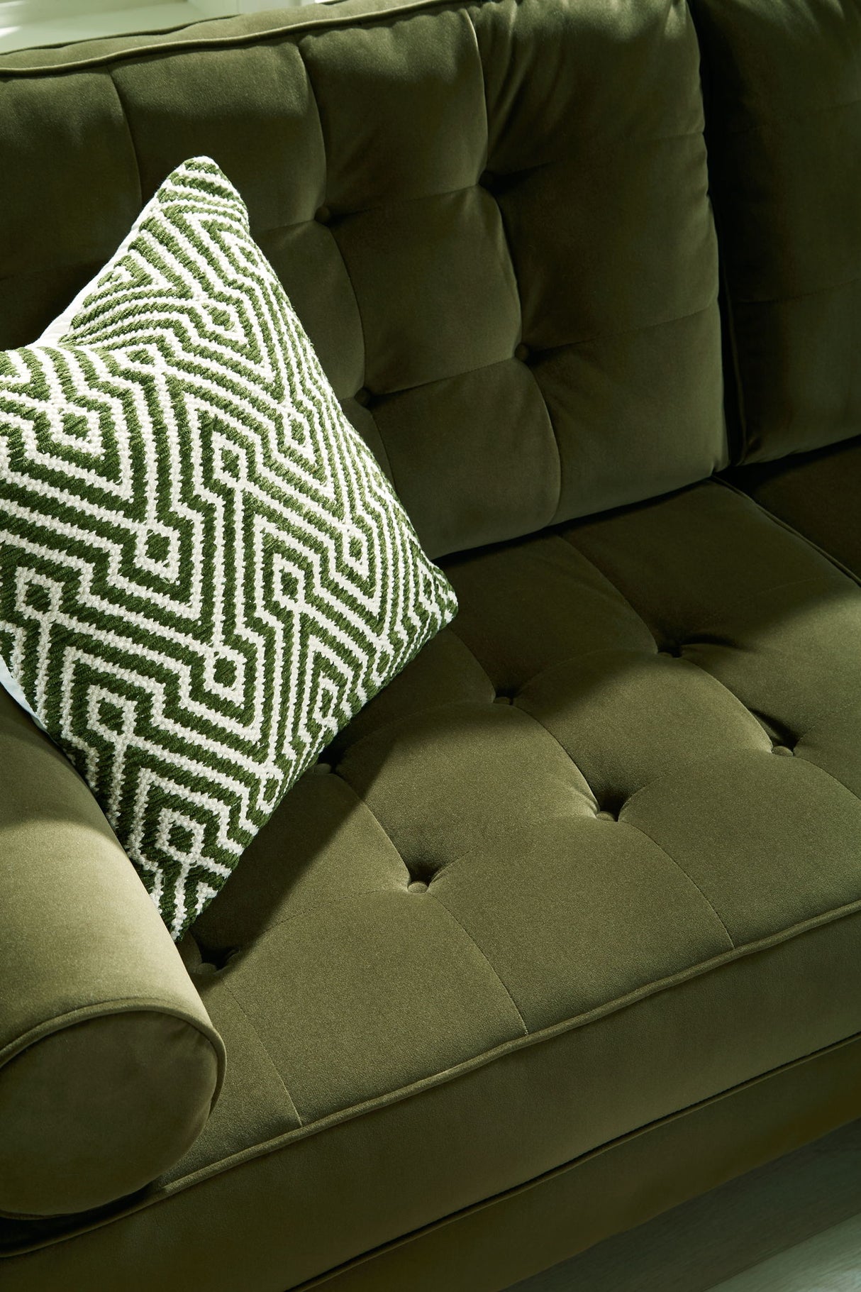 Reveon Lakes - Olive - Sofa