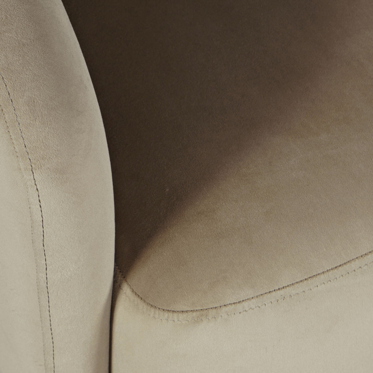Sutton - Swivel Chair