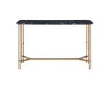 Daxton - Table