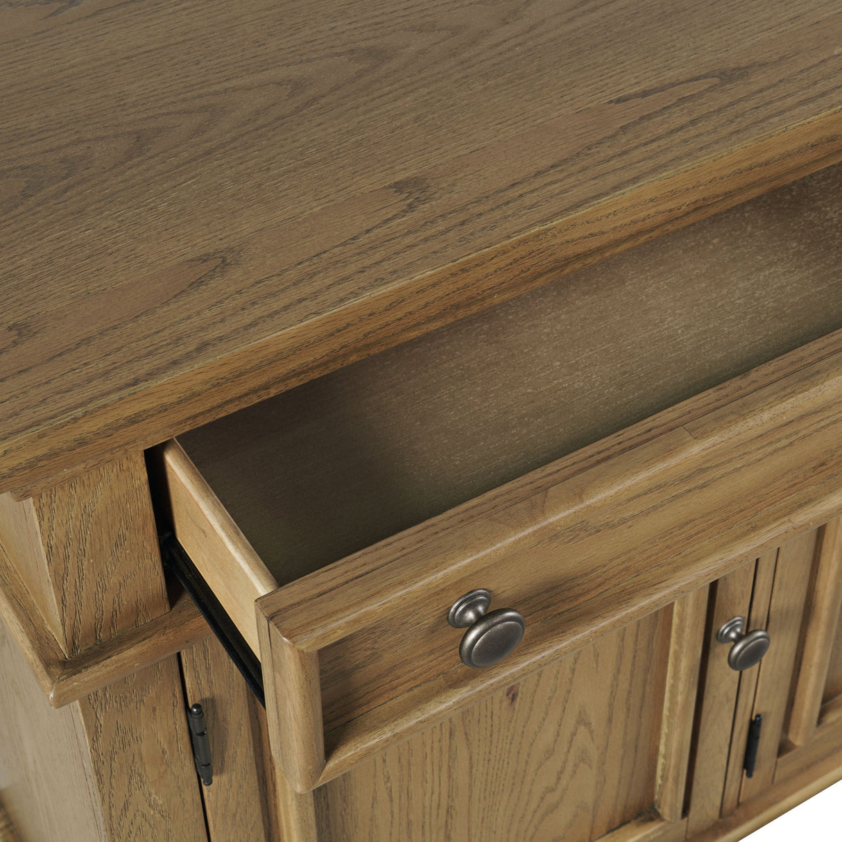 Brentwood - 60" Server