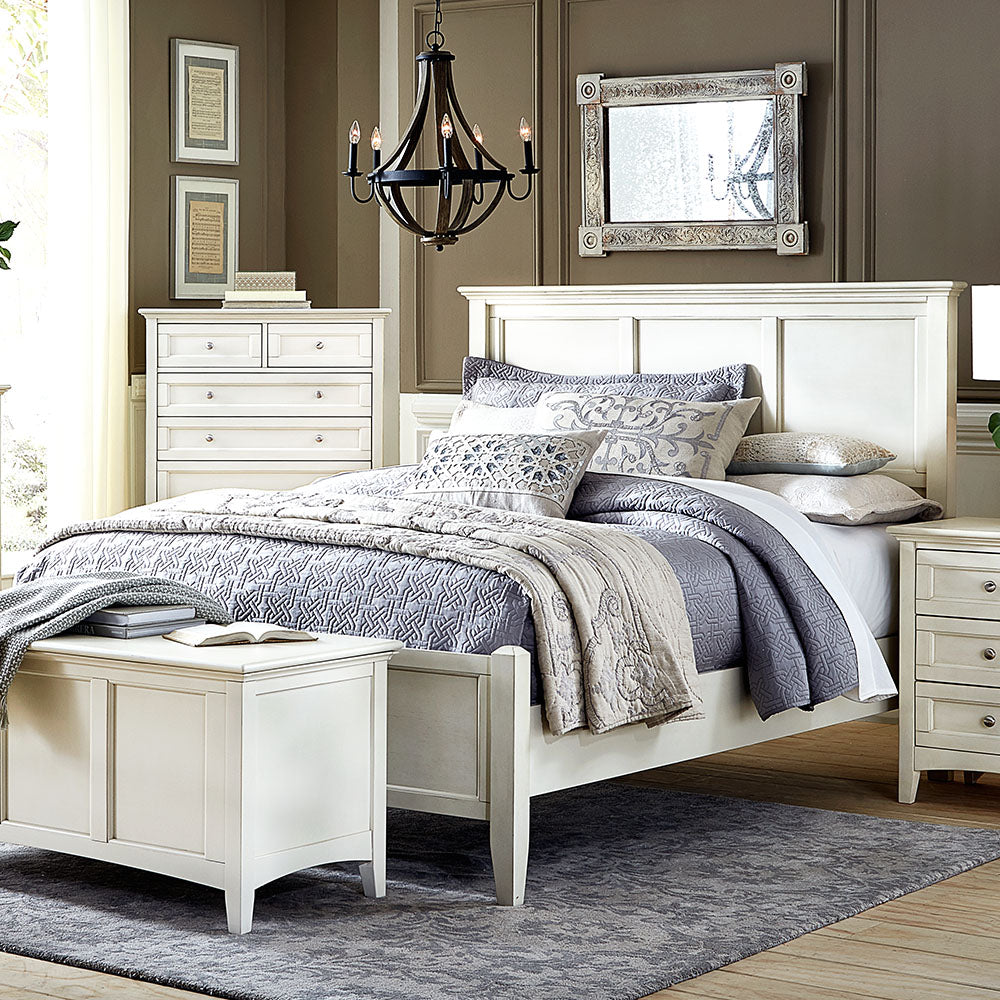 Northlake Bedroom King Panel Bed