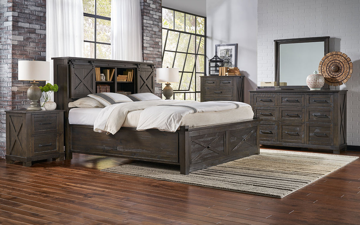 Sun Valley Storage Bed with Footboard Bench