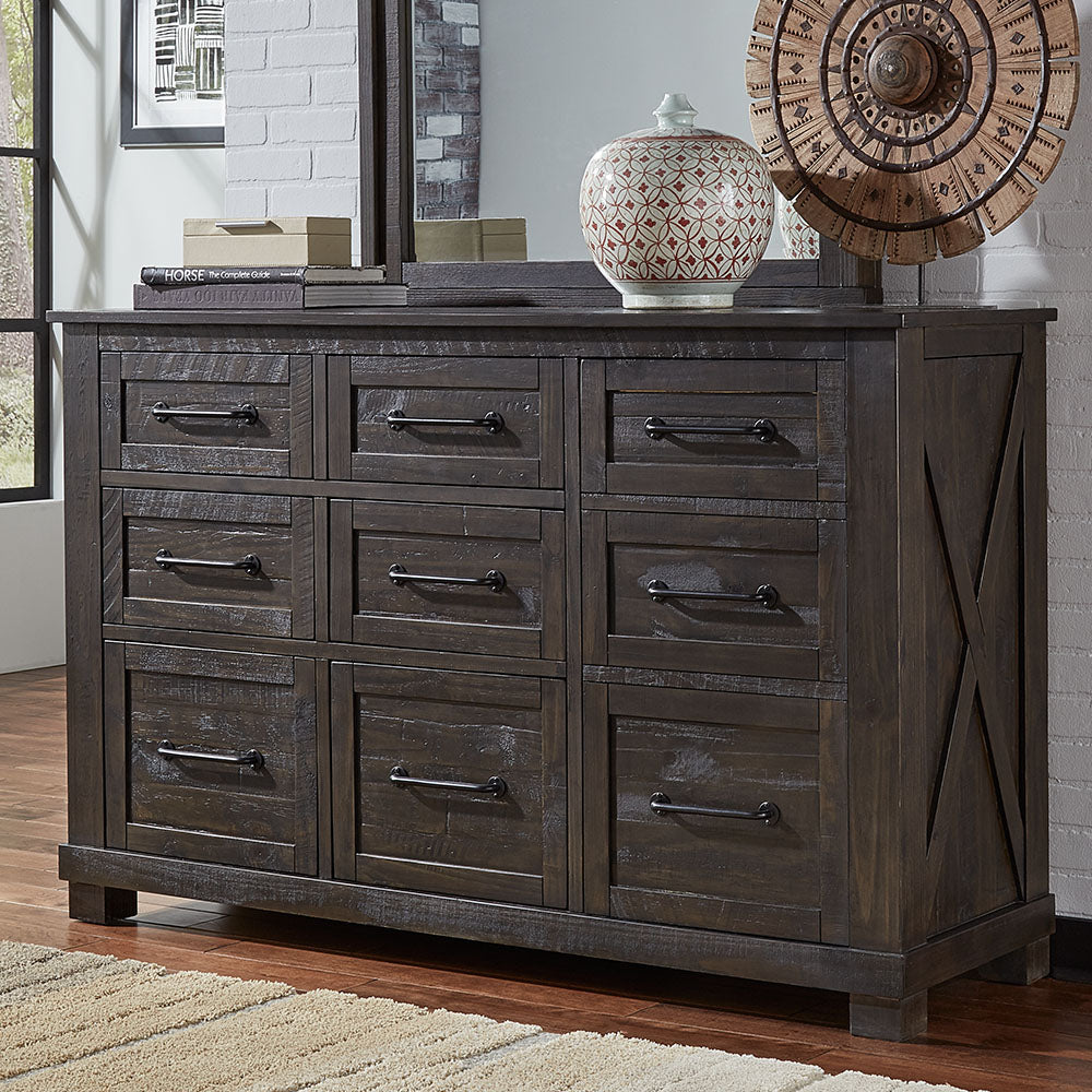 Sun Valley 9-Drawer Dresser