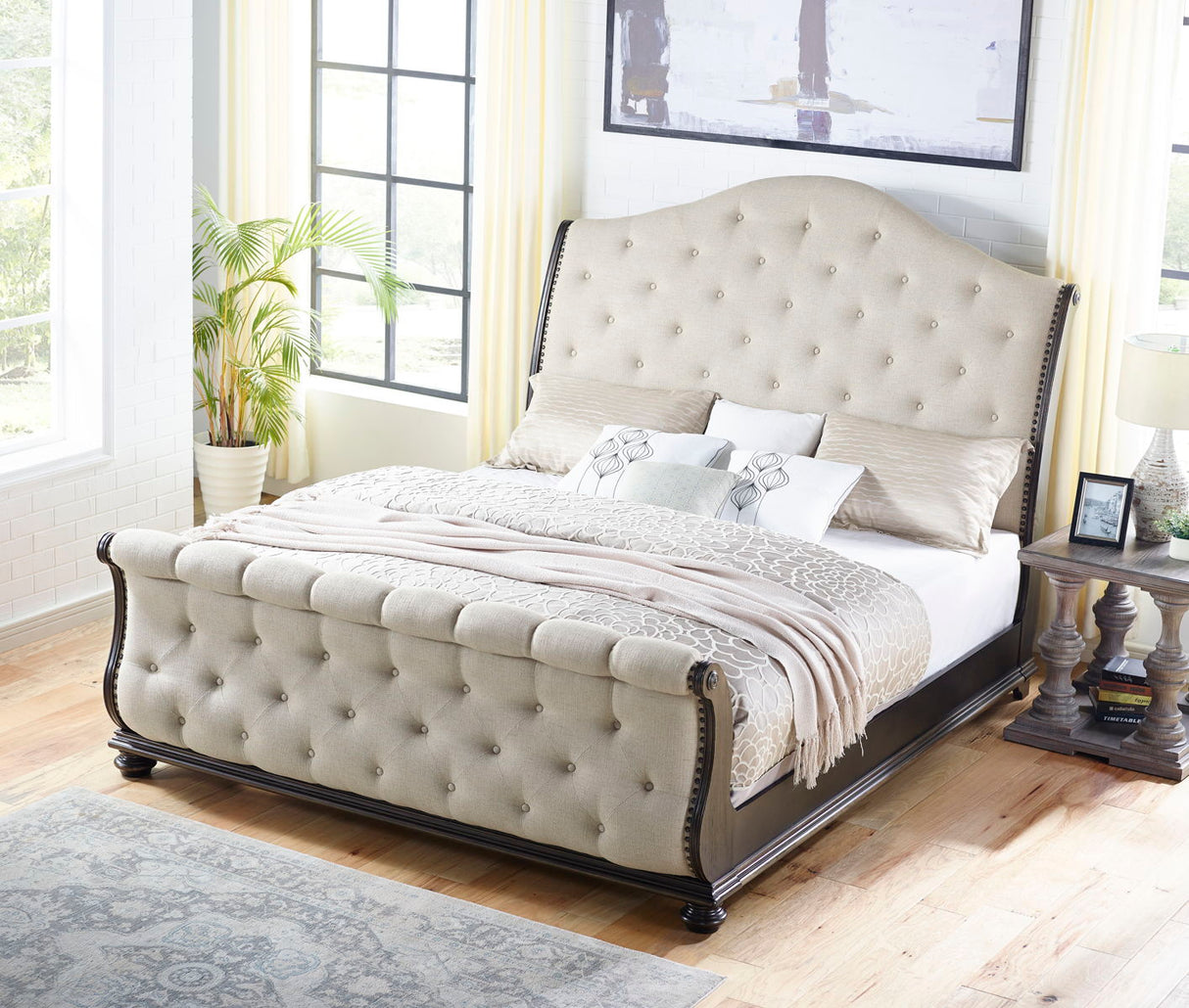 Rhapsody - Sleigh Bed