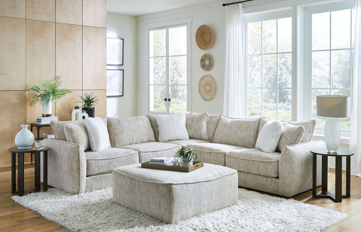 Bucktown - 3 Piece Sectional With Extra Thick Cuddler Seat Cushions And Cocktail Ottoman - Parchment